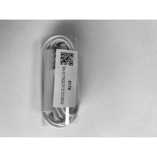 Huawei Wired earphone Headset with volume control- White - Image 3